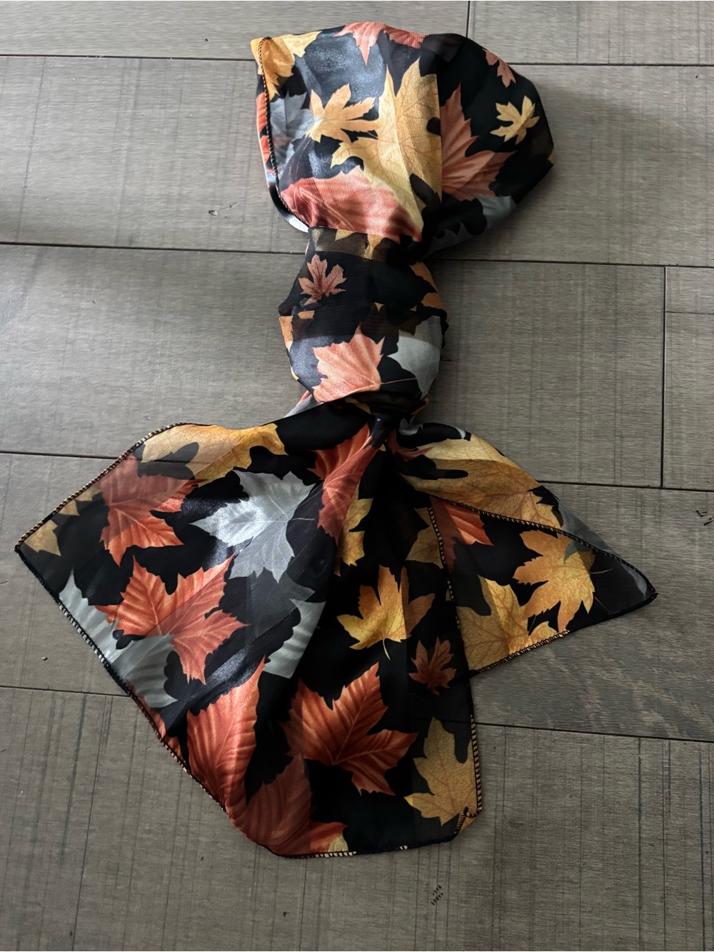 💎FREE💎With Purchase- Vintage Satin Autumn Multi-Colour Leaf Print Scarf